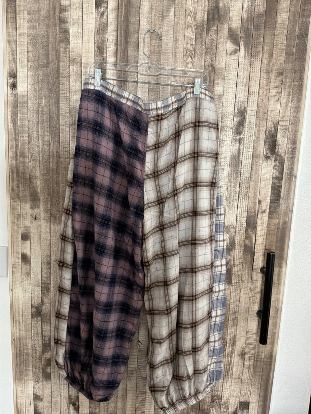 URBAN OUTFITTERS OUT FROM UNDER LOUNGE PANTS - Picture 2 of 5